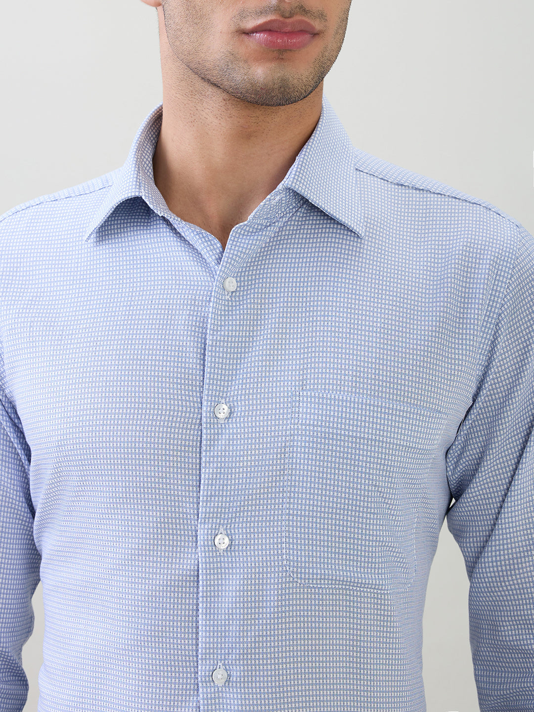 Raymond Men Blue Structure Slim Fit Cotton Full Sleeve Formal Shirt