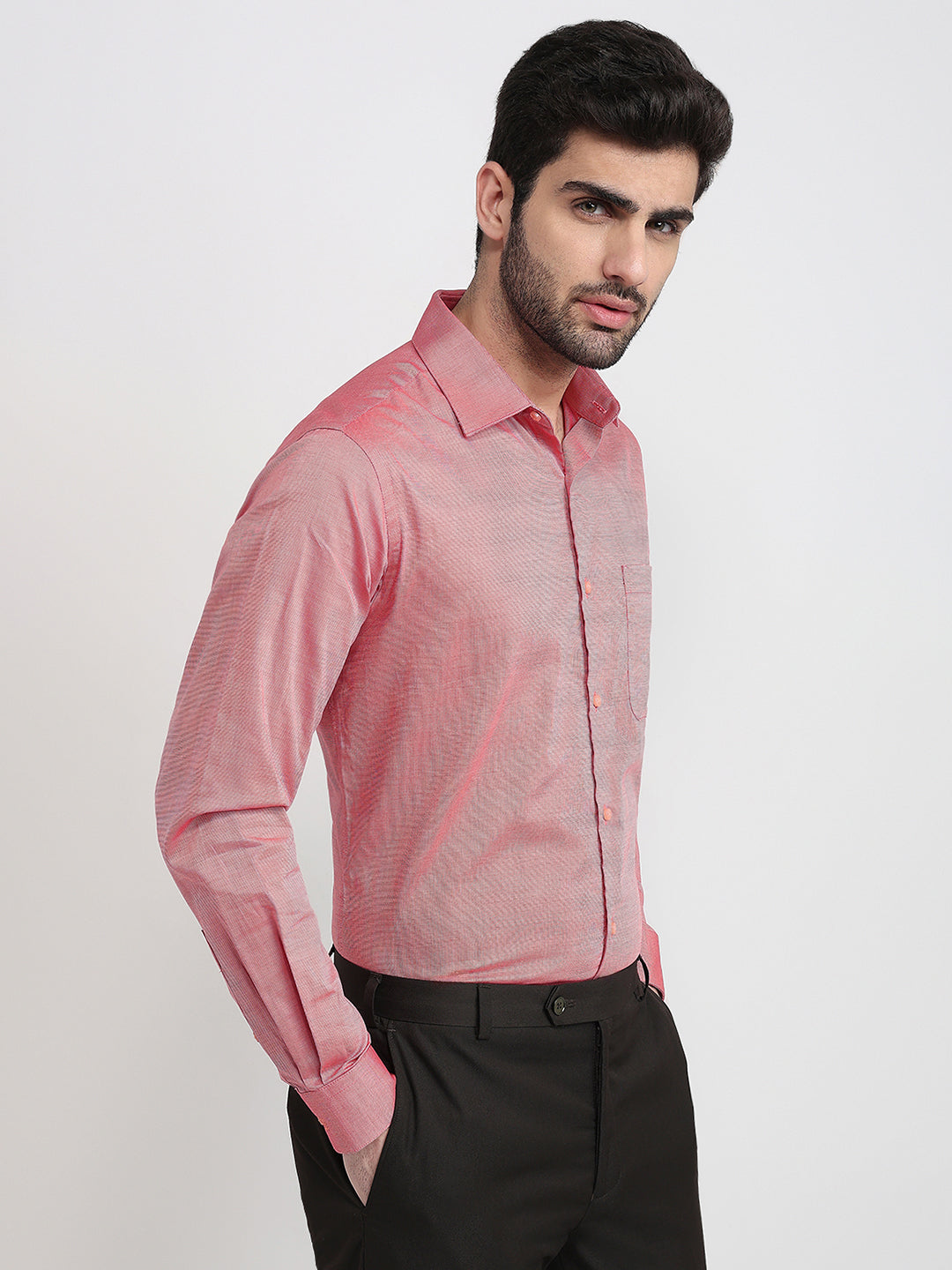 Raymond Men Red Solid Chambray Slim Fit Cotton Full Sleeve Formal Shirt