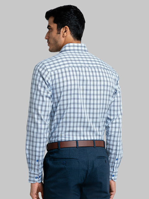 Raymond Men Blue Contemporary Fit Checks Cutaway Collar Shirt