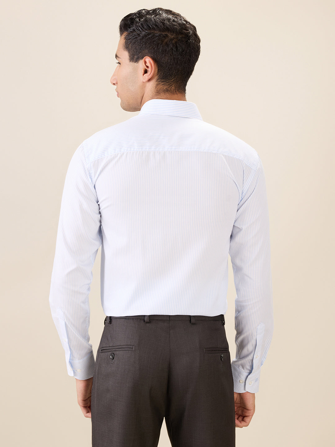 Raymond Men Blue Stripe Regular Fit Cotton Full Sleeve Formal Shirt