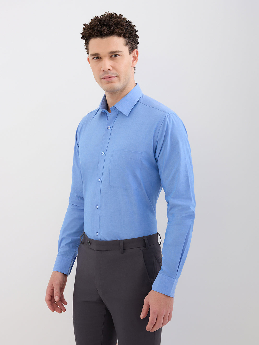 Raymond Men Blue Solid Slim Fit Cotton Formal Shirt