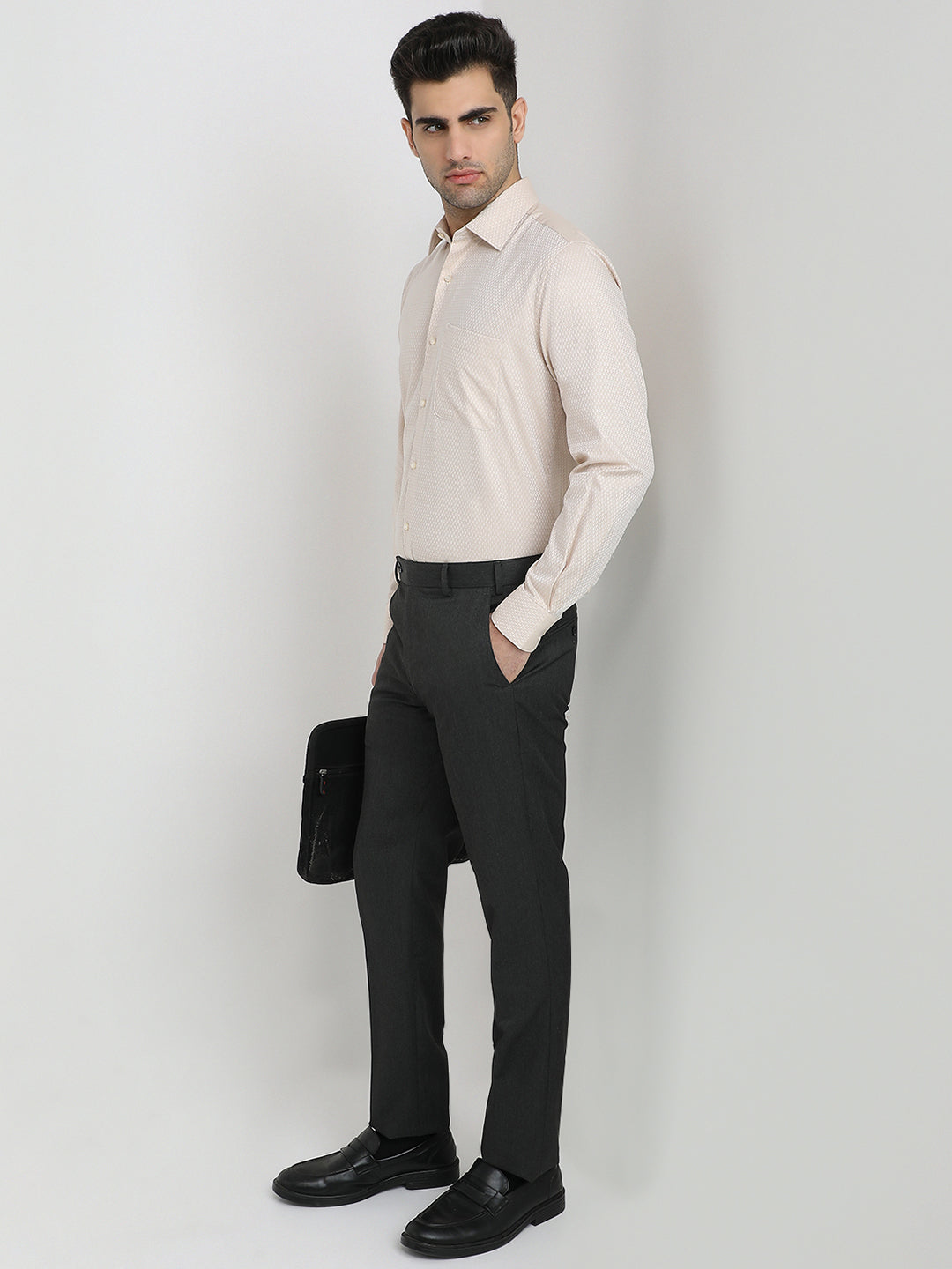 Raymond Men Brown Structure Contemporary Fit Cotton Full Sleeve Formal Shirt