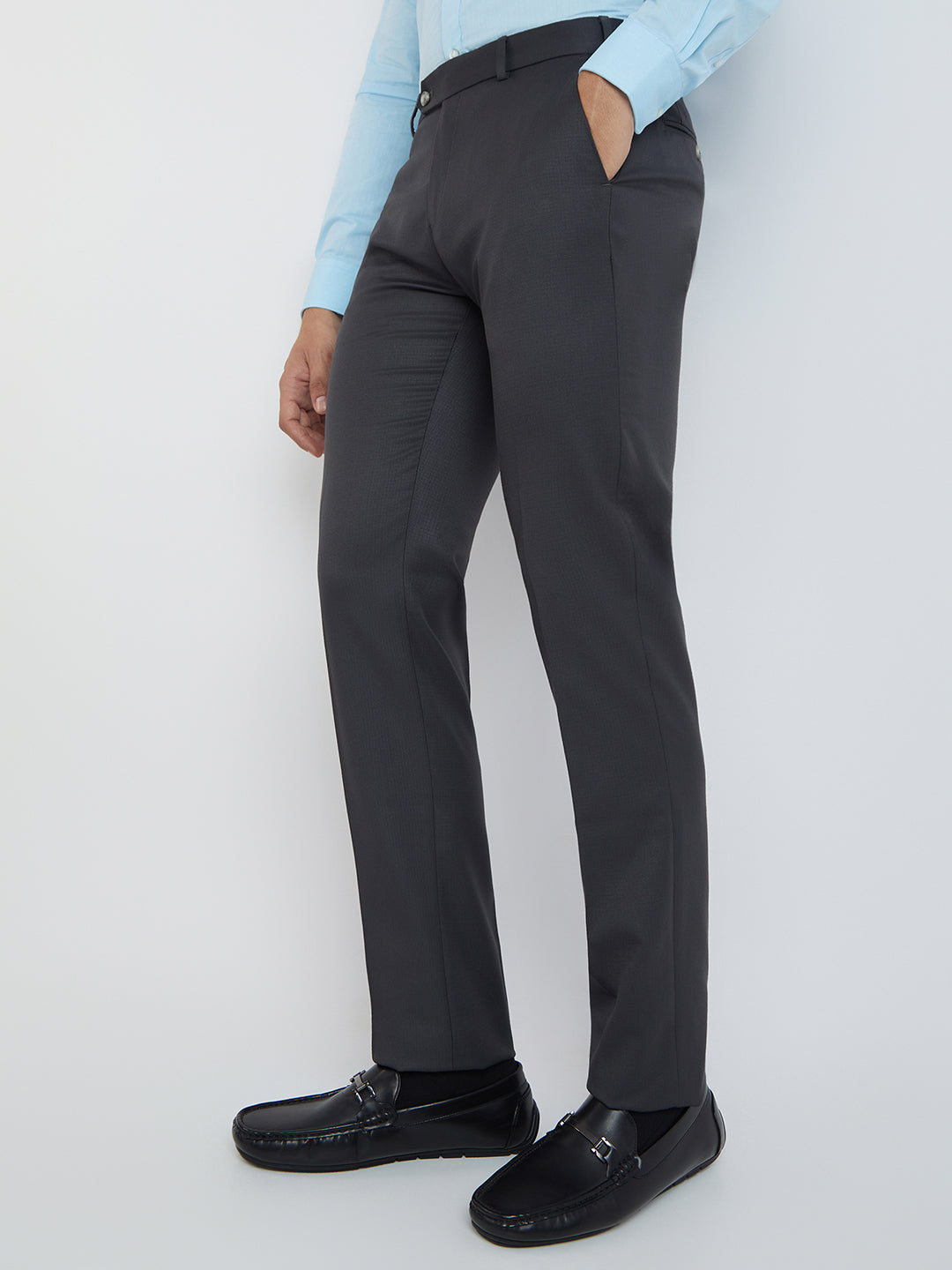 Raymond Men Grey Solid Slim Fit Polyester Blend Trouser