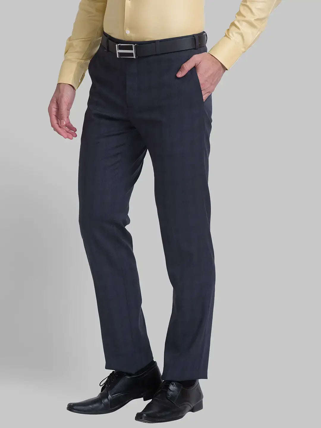 Men Grey Contemporary Fit Checks Polyester Blend Trouser