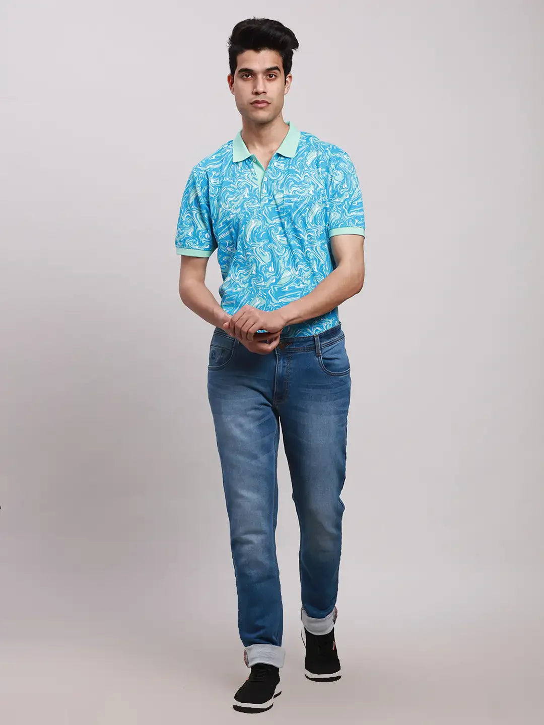 Men Blue Slim Tapered Fit Plain Cotton Blend Jeans