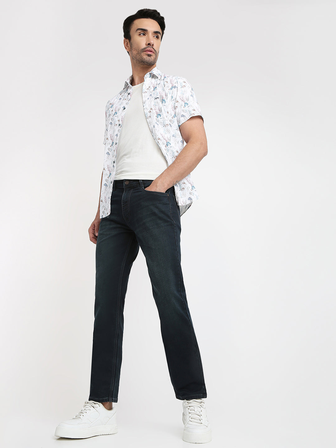 Parx Men Blue Knitted Mid Rise Straight Cotton Blend Jeans