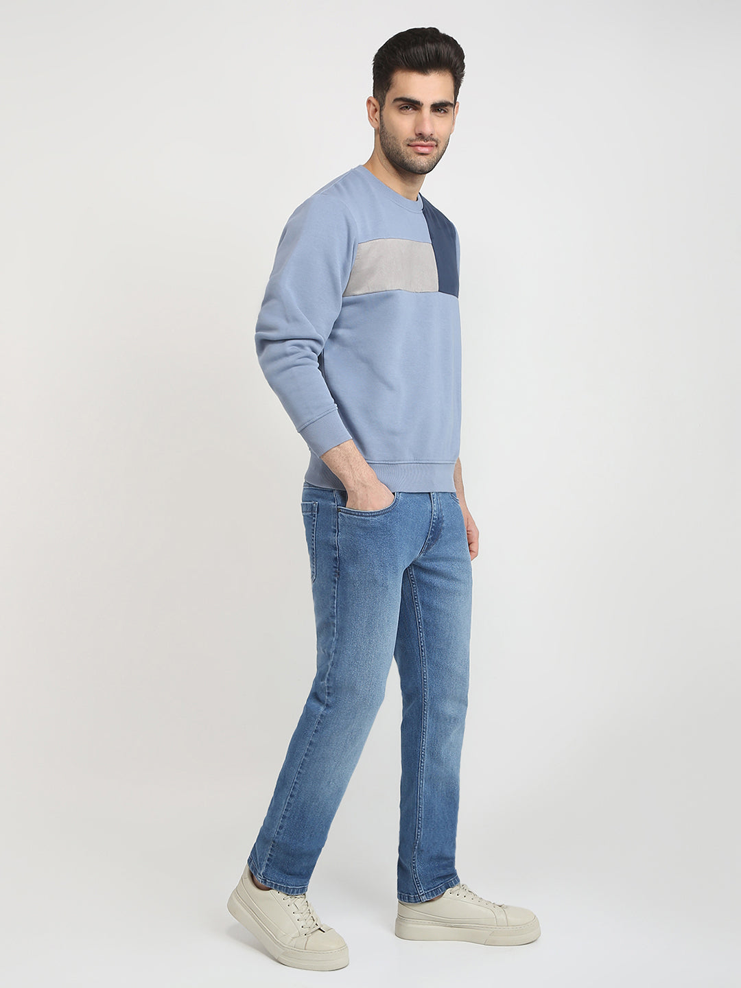 Parx Men Blue Cut & Sew Regular Fit Cotton Blend Full Sleeve Round Neck Collar Sweatshirt