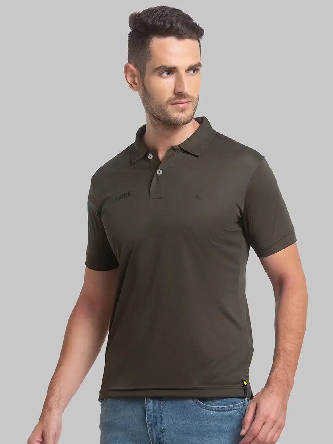 Men Green Regular Fit Solid Polyester Round Neck Collar Polo T-Shirt