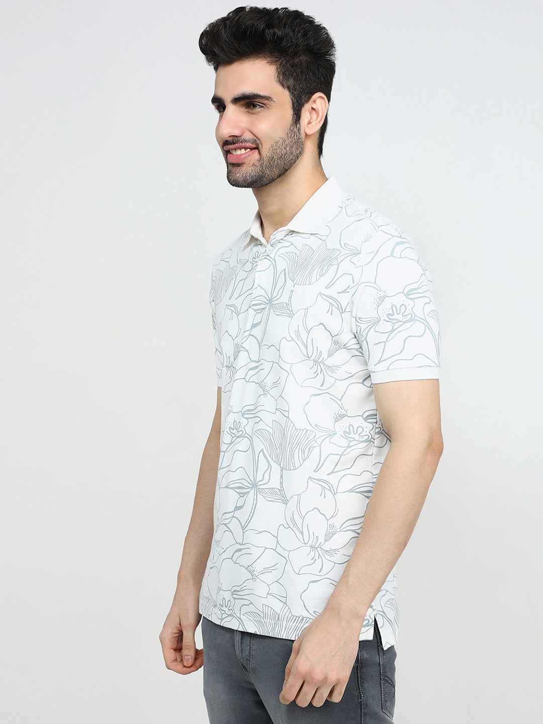 Parx Men White Printed Regular Fit Rayon Blend Half Sleeve T-Shirt