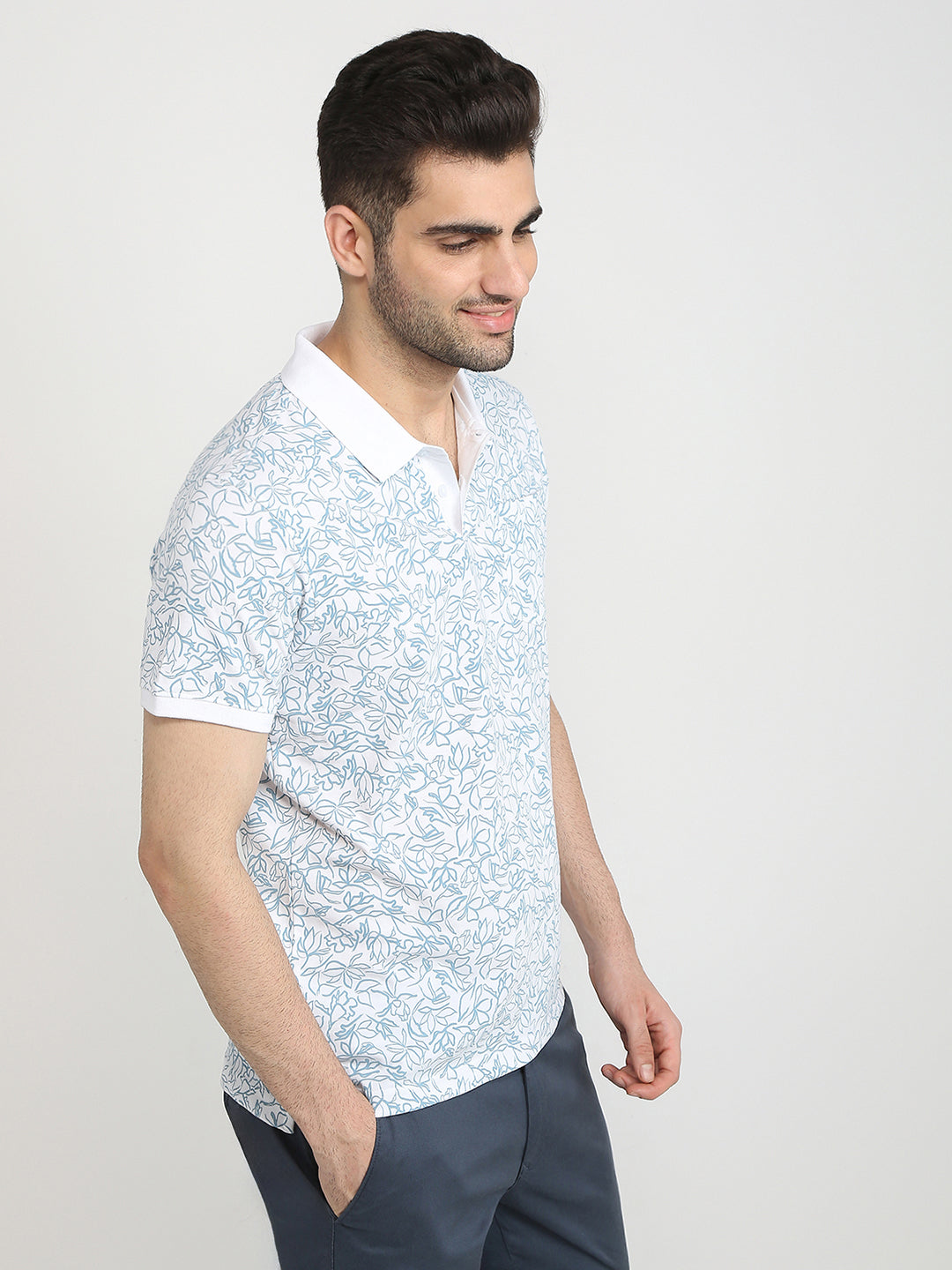 Parx Men White Printed Regular Fit Cotton Blend T-Shirt