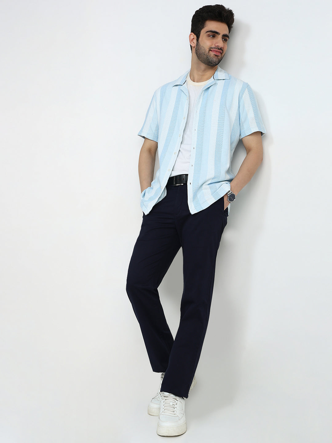 Parx Men Blue Stripe Slim Fit Cotton Half Sleeve Casual Shirt