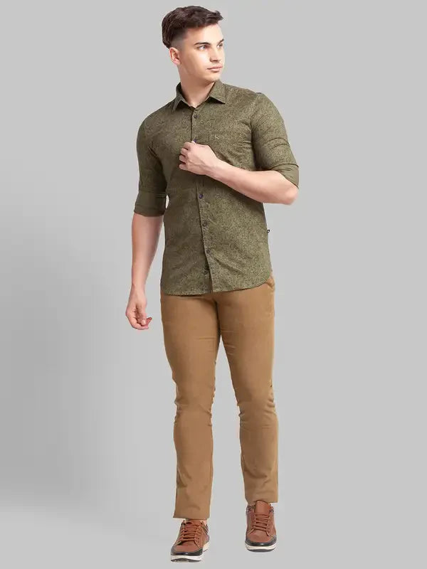 Men Green Slim Fit Print Cotton Full Sleeve Shirts