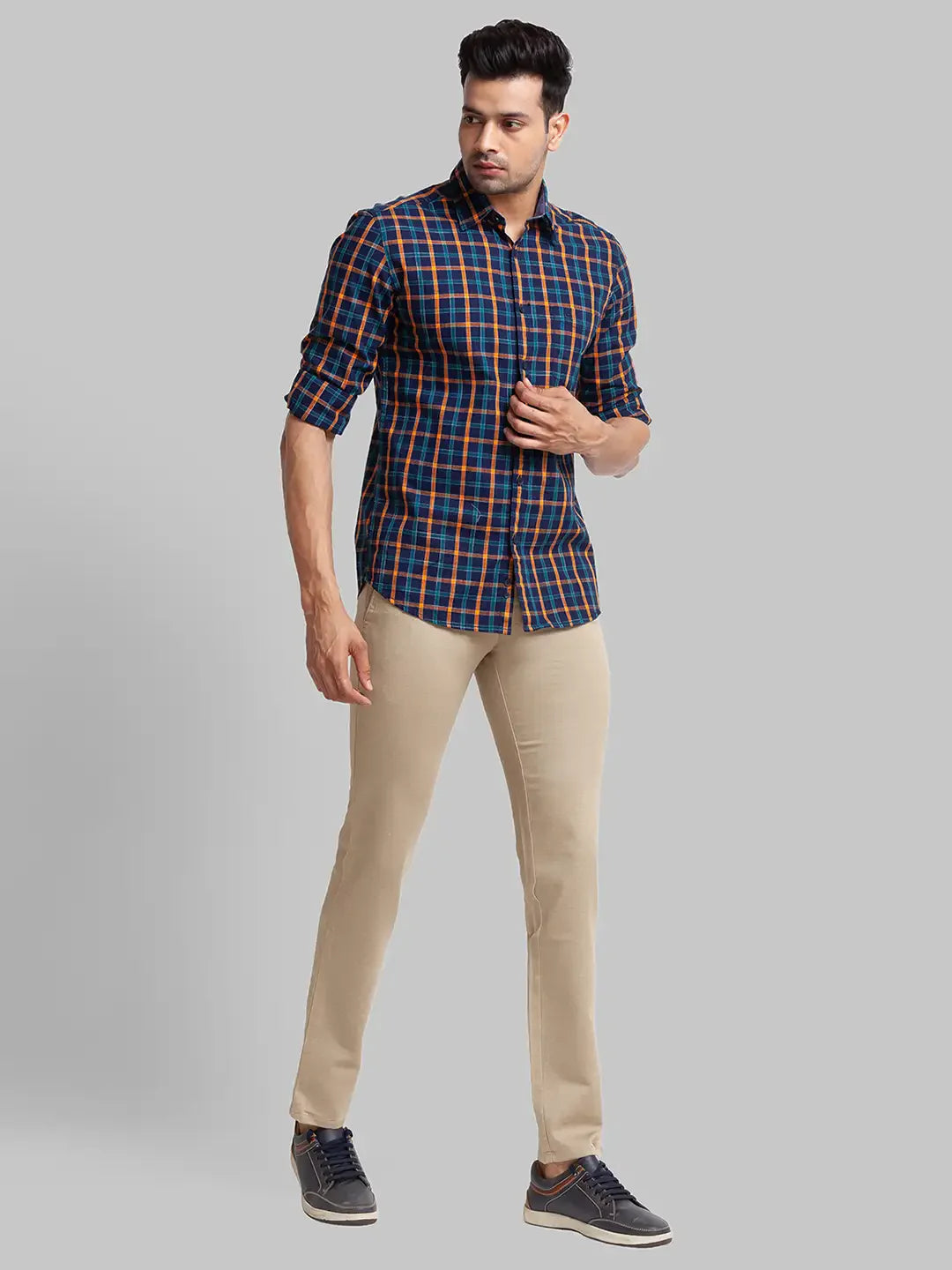 Men Blue Slim Fit Checks Cotton Full Sleeve Shirts