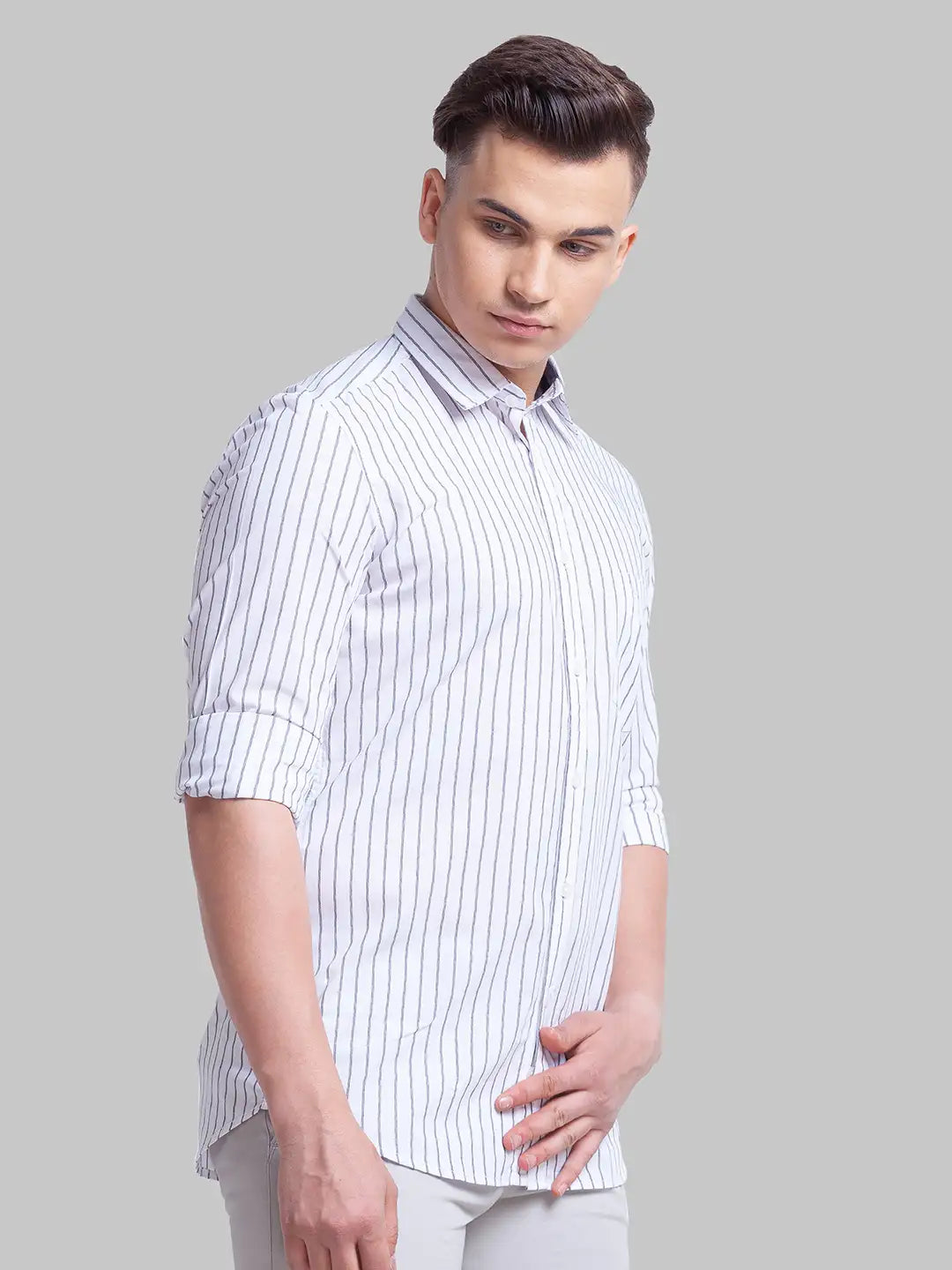 Men White Slim Fit Stripe Polyester Blend Full Sleeve Shirts
