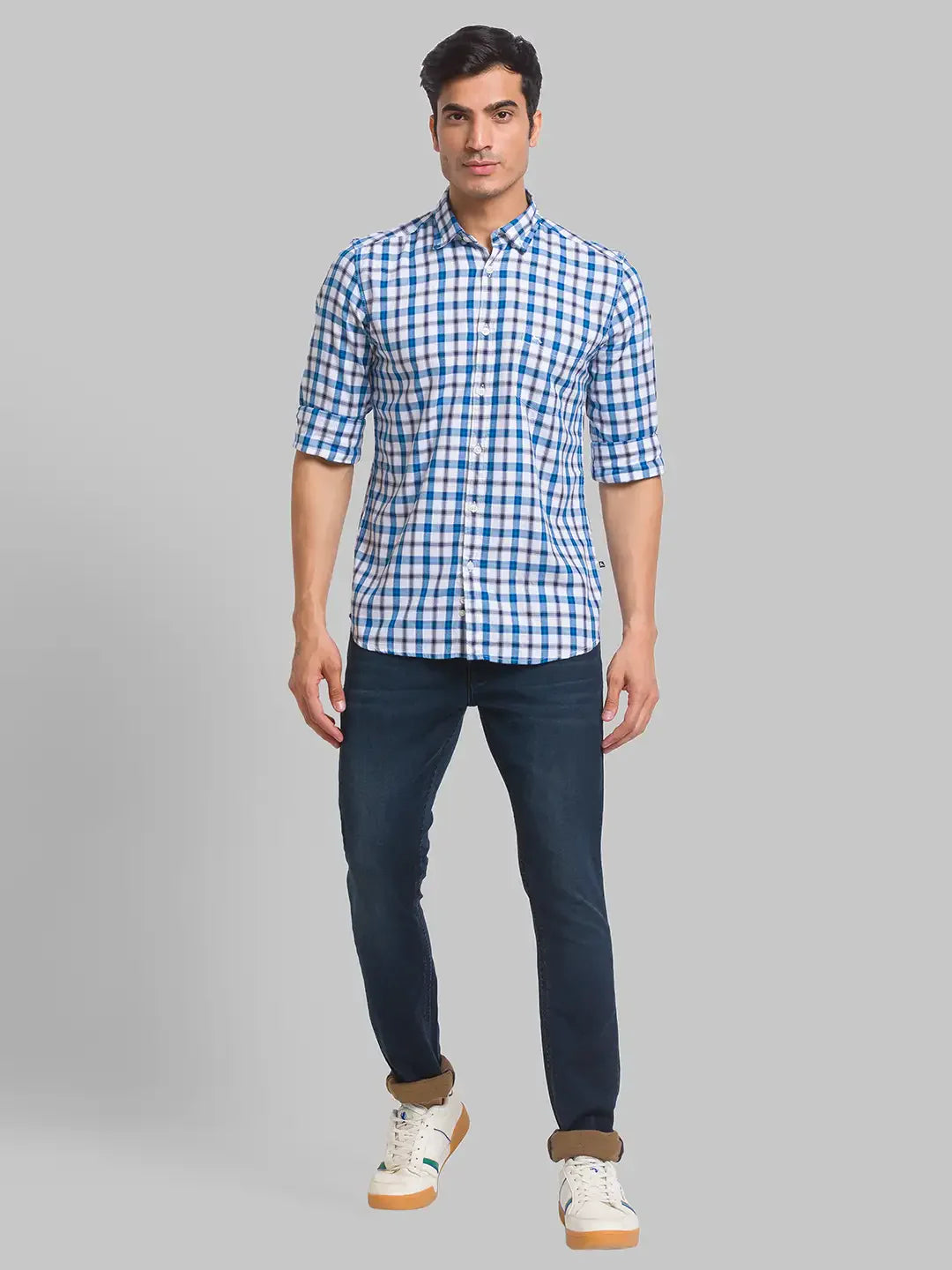 Parx Men Blue Checks Slim Fit Cotton Full Sleeve Shirts