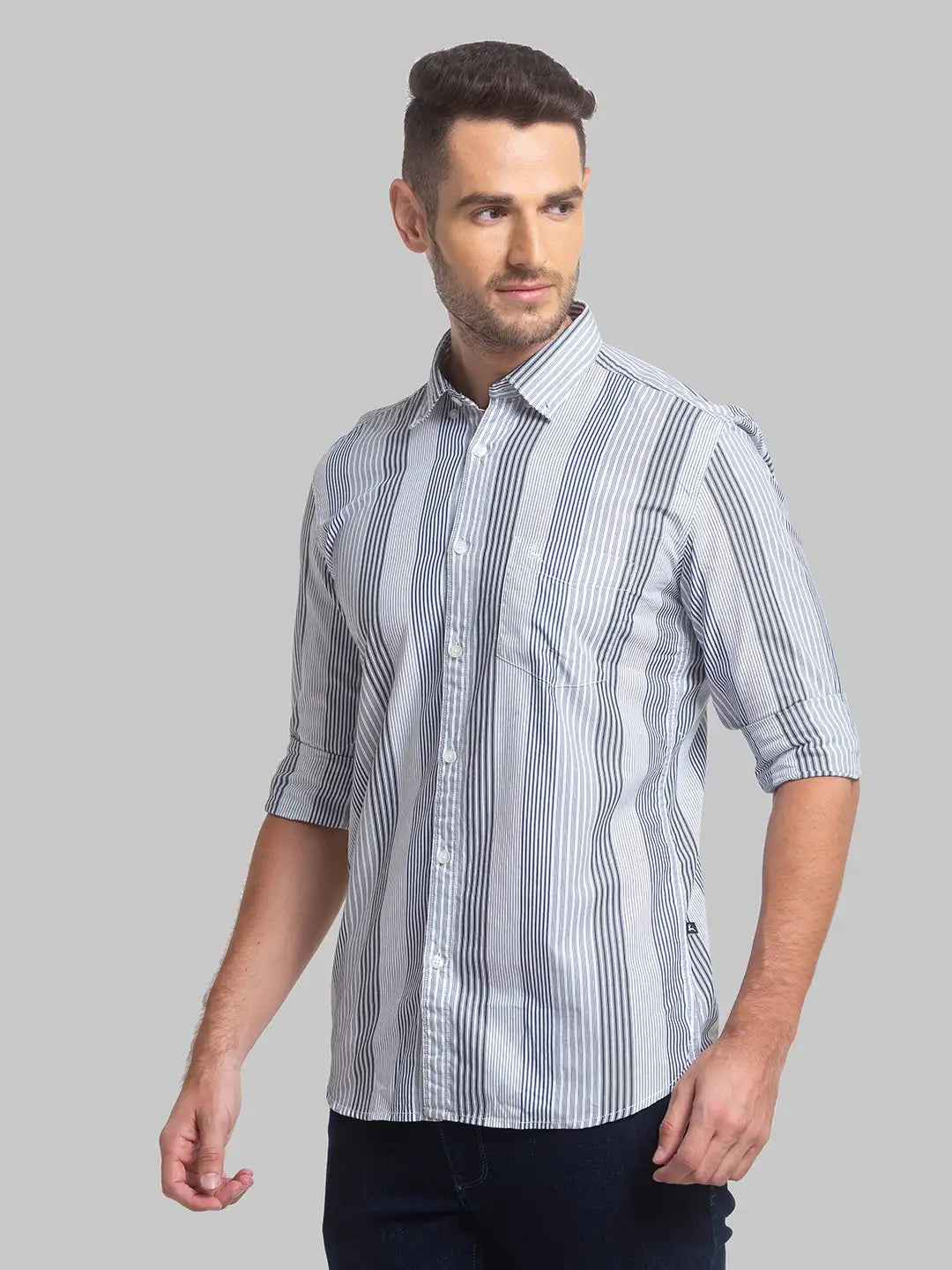 Men Blue Slim Fit Checks Cotton Full Sleeve Shirts
