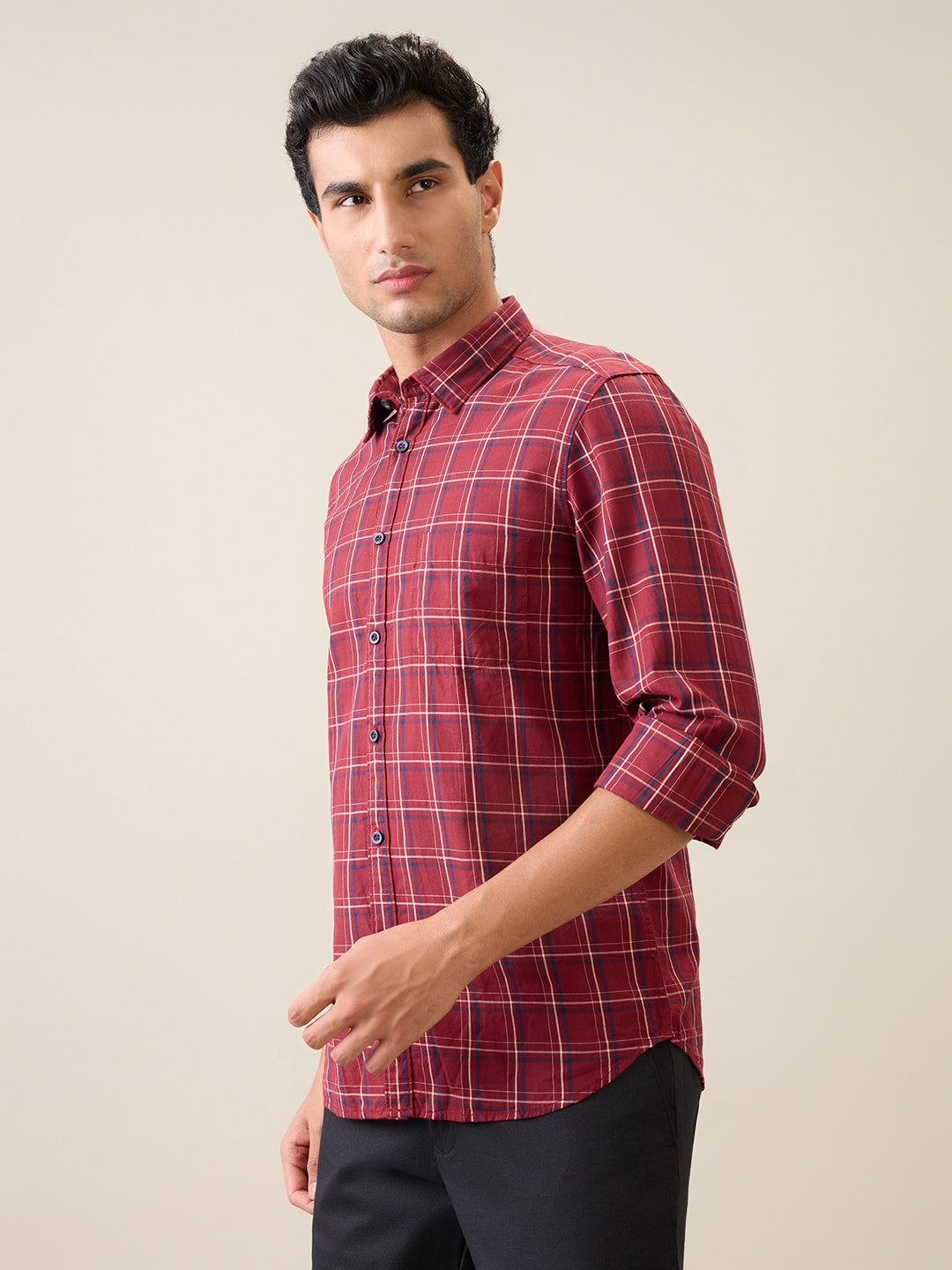 Parx Men Red Checks Slim Fit Cotton Casual Shirt