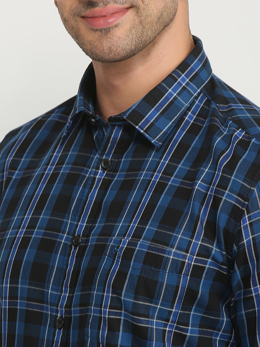 Parx Men Green Checks Slim Fit Cotton Casual Shirt
