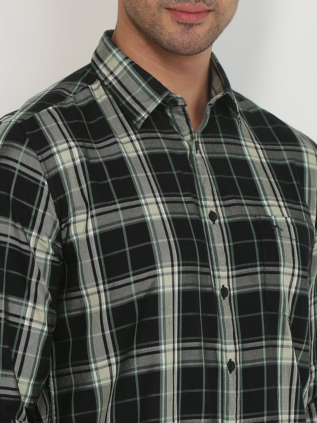 Parx Men Black Checks Slim Fit Cotton Casual Shirt