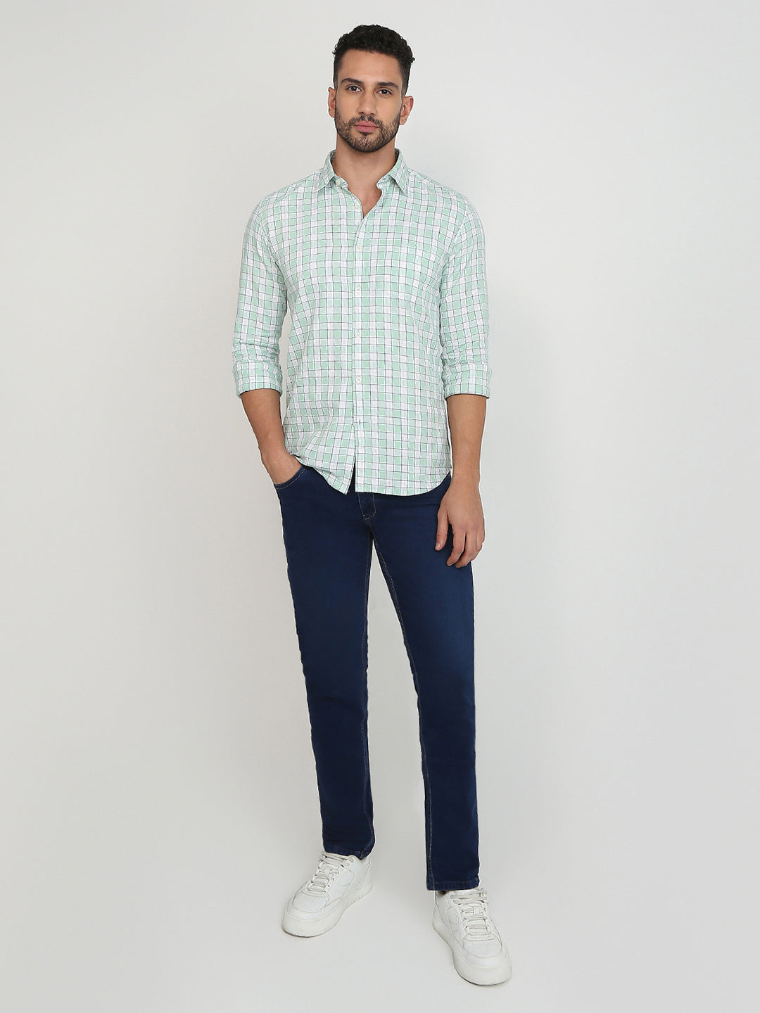 Parx Men Green Checks Slim Fit Cotton Casual Shirt