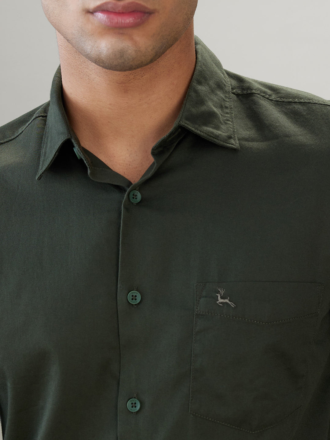 Parx Men Green Solid Slim Fit Cotton Blend Full Sleeve Casual Shirt