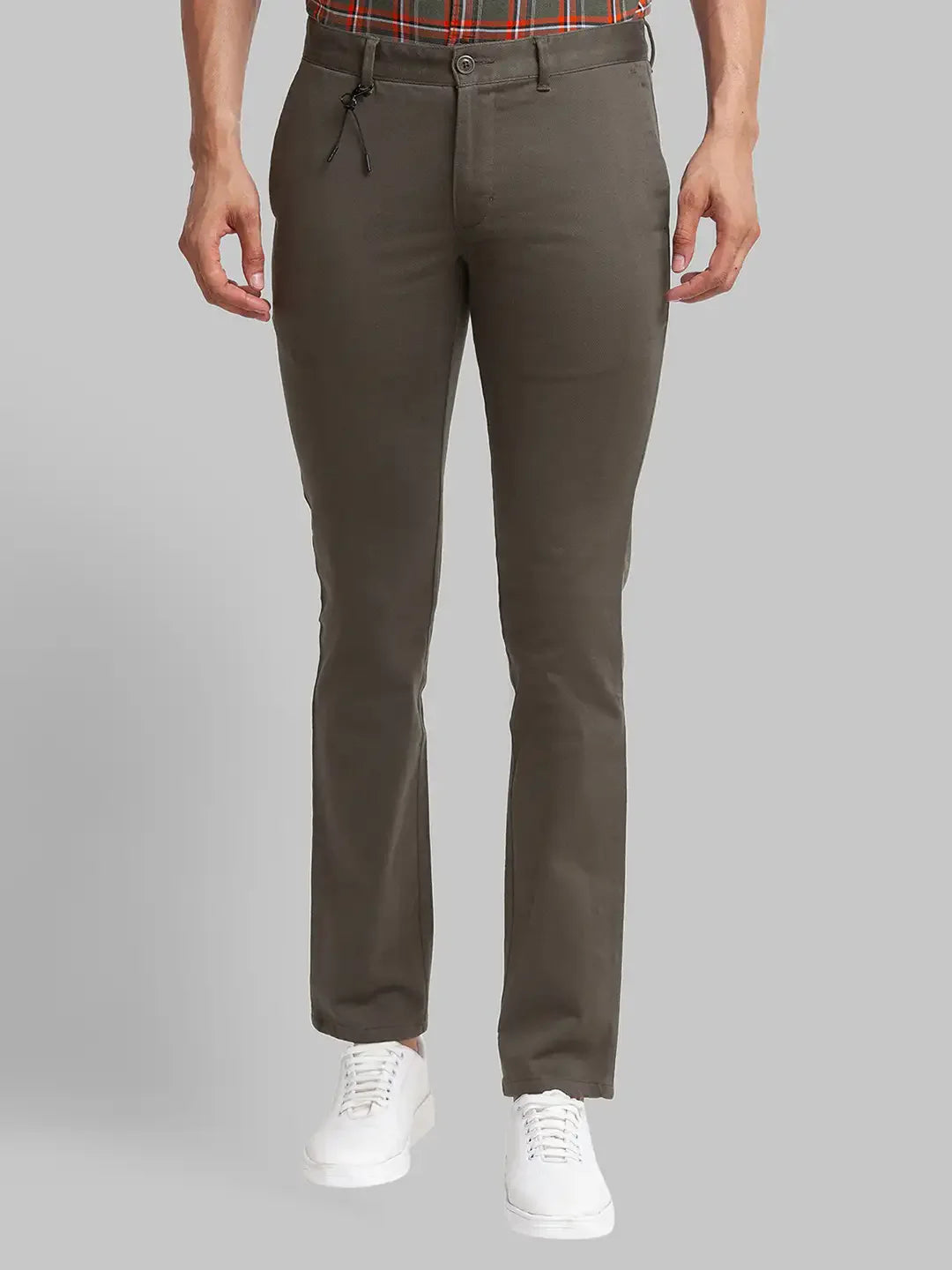 Men Green Super Slim Fit Solid Cotton Blend Trouser