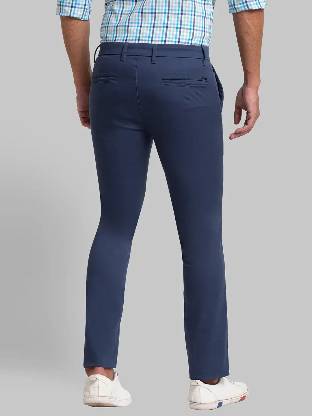 Men Blue Super Slim Fit Solid Cotton Blend Trouser