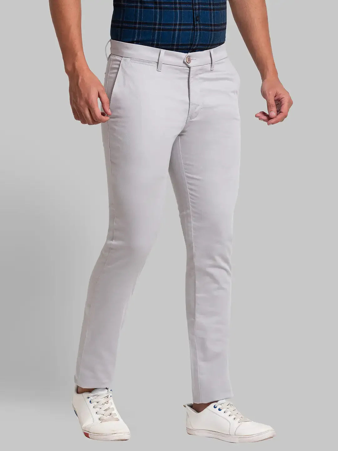 Men Grey Super Slim Fit Solid Cotton Blend Trouser