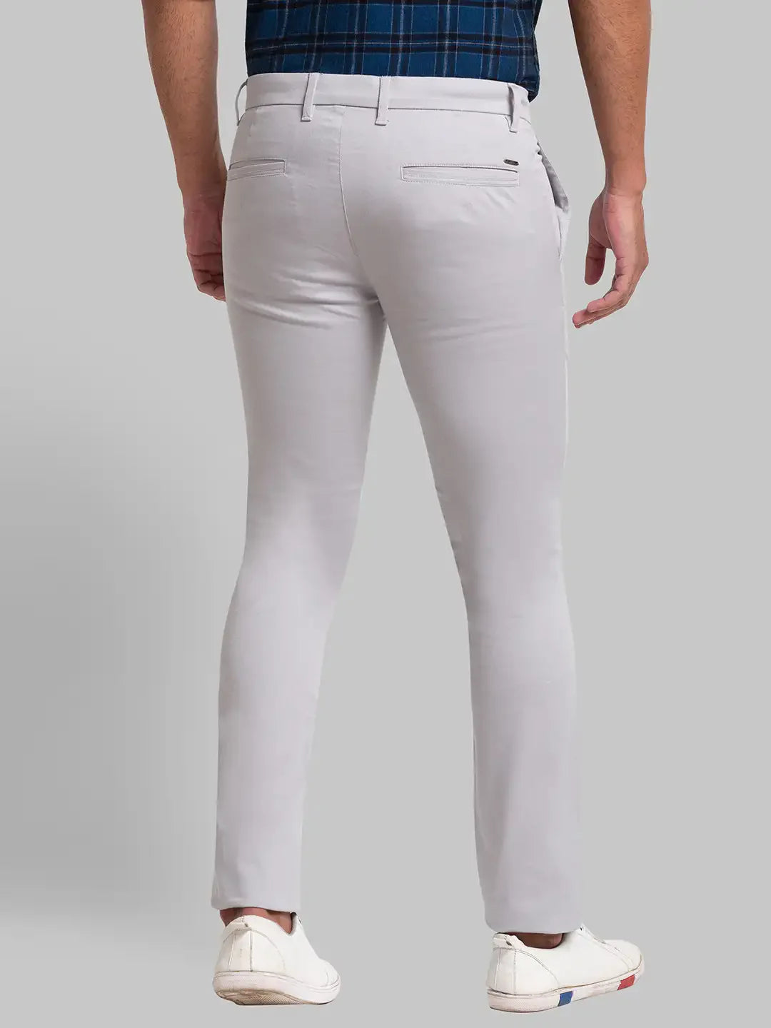 Men Grey Super Slim Fit Solid Cotton Blend Trouser