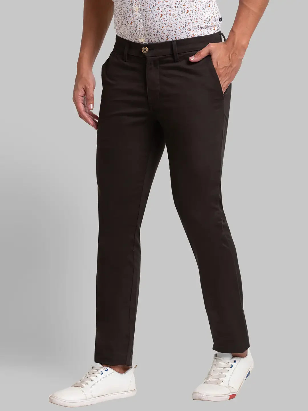 Men Green Super Slim Fit Solid Cotton Blend Trouser