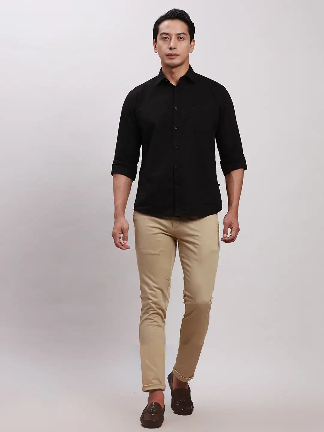 Parx Men Khaki Super Slim Fit Solid Cotton Blend Trousers