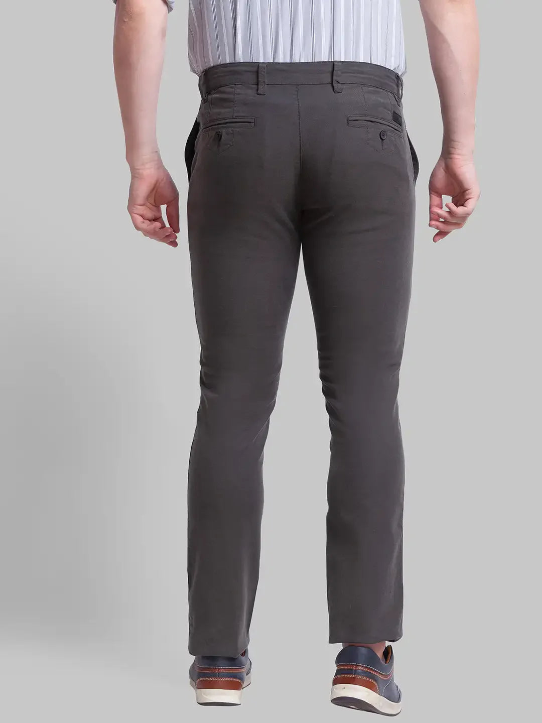 Men Green Lrt Fit Yarn Dyed Cotton Blend Trouser