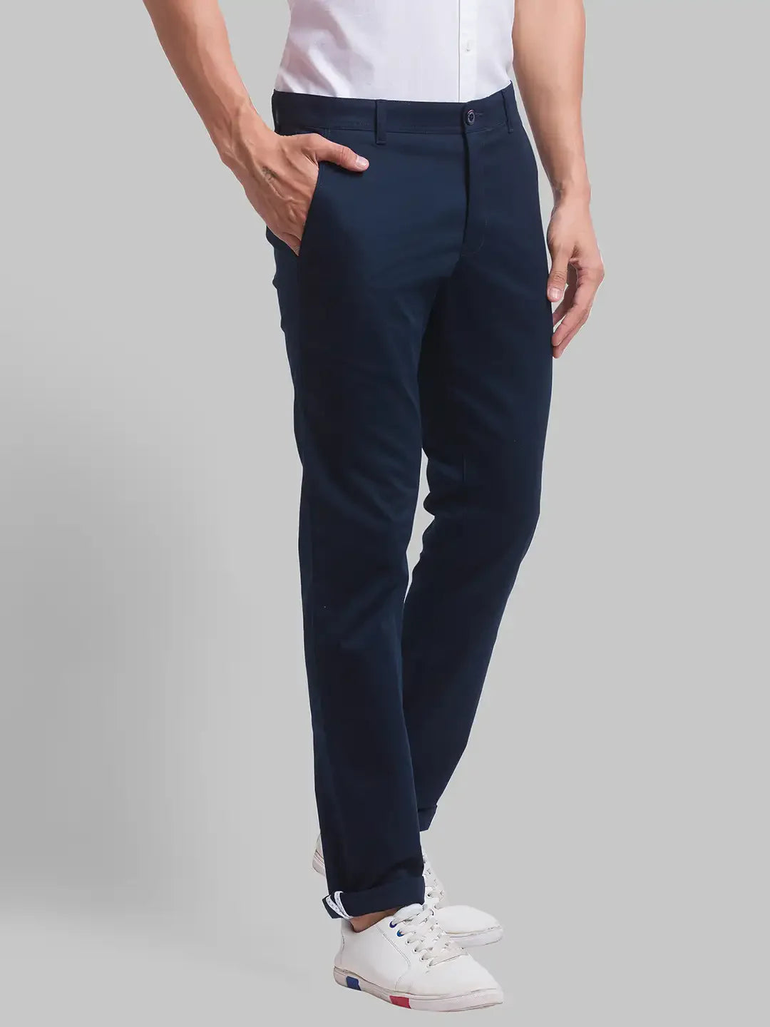 Men Blue Lrt Fit Solid Cotton Blend Trouser