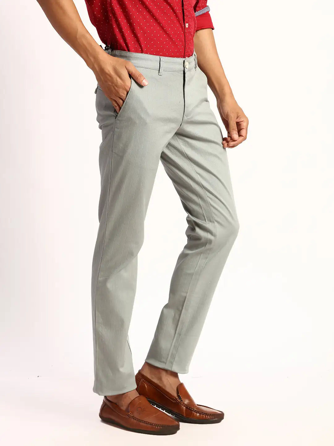 Men Green Lrt Fit Solid Cotton Blend Trouser