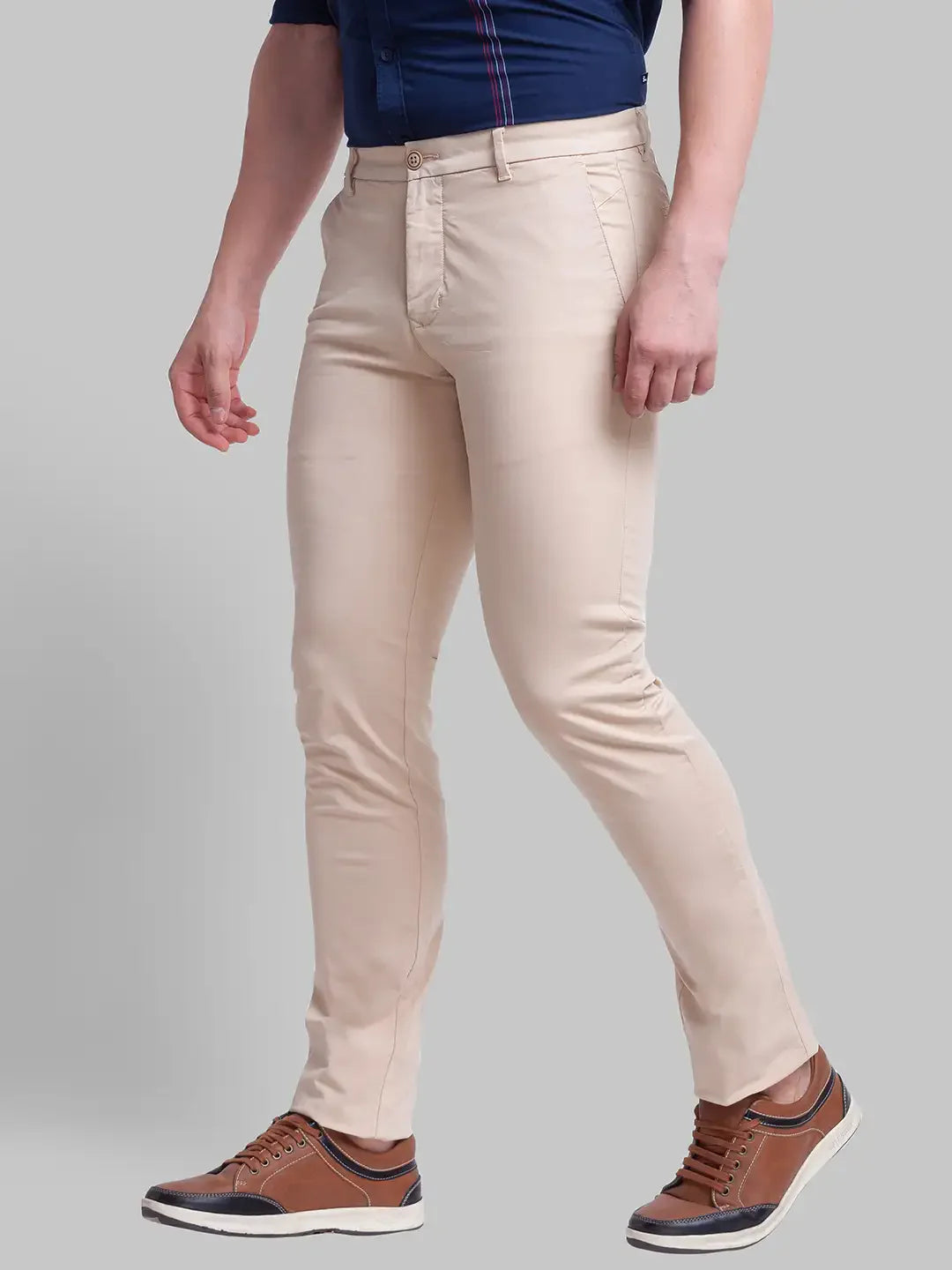 Men Khaki Lrt Fit Rfd Overdyed Cotton Blend Trouser