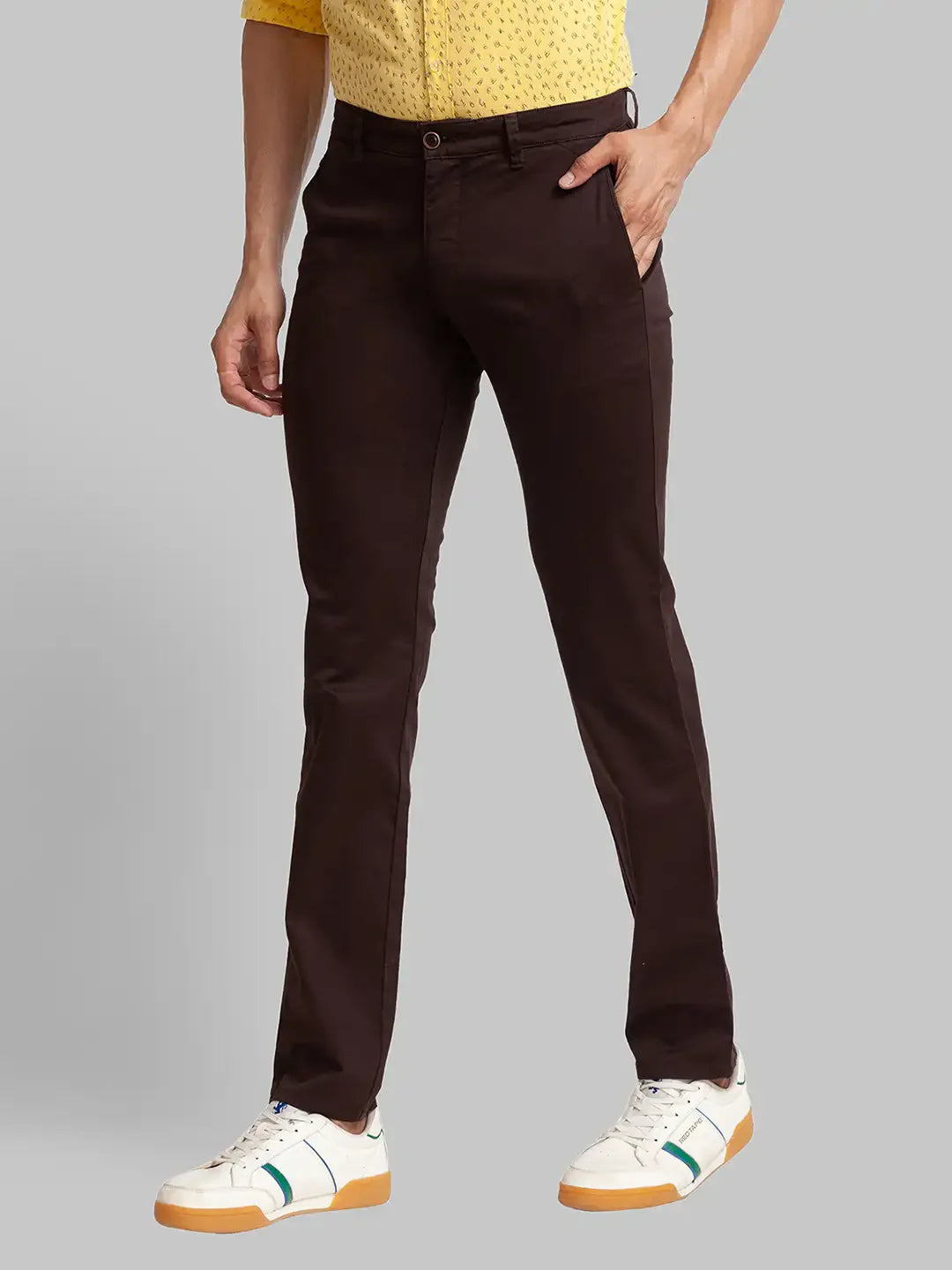 Men Brown Lrt Fit Solid Cotton Blend Trouser