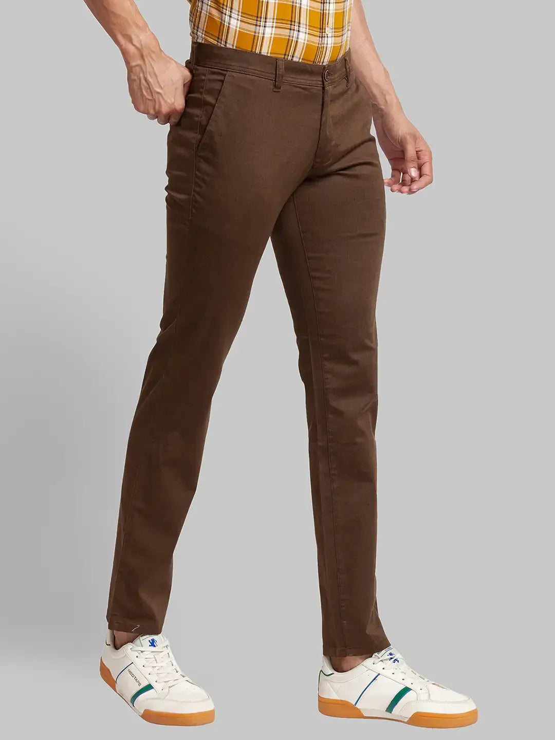 Men Green Lrt Fit Print Cotton Blend Trouser