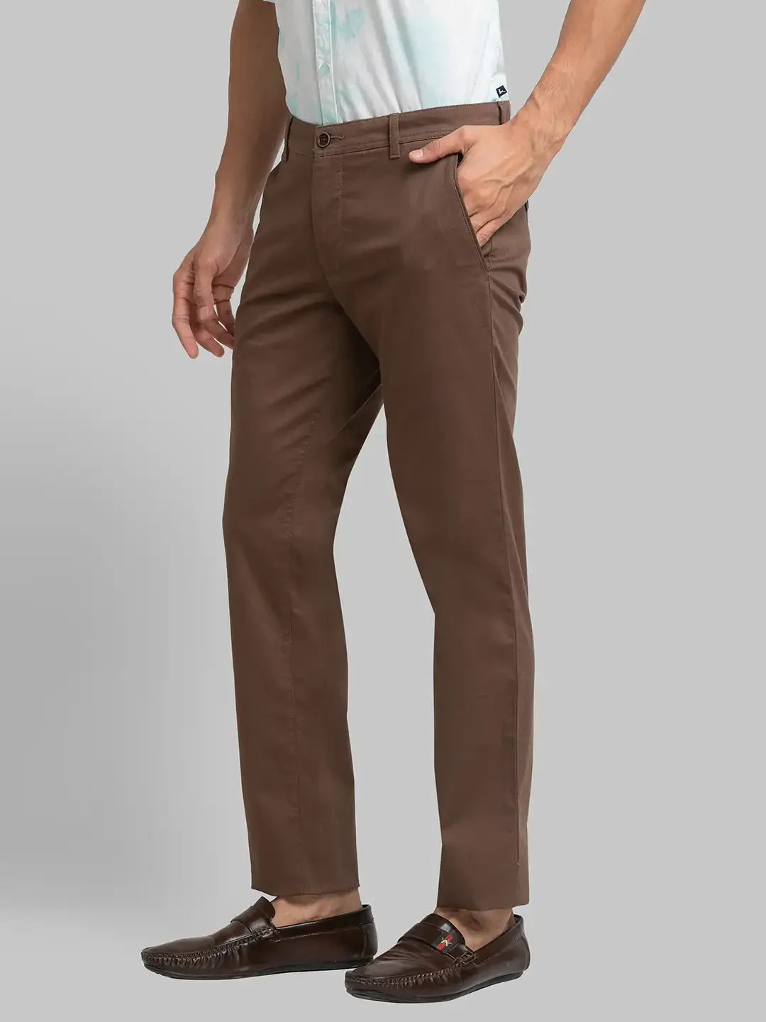 Men Brown Lrt Fit Solid Cotton Blend Trouser