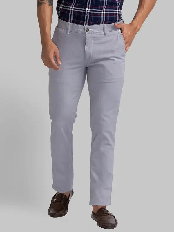 Men Grey Low Rise Tapered Fit Yarn Dyed Cotton Blend Trouser