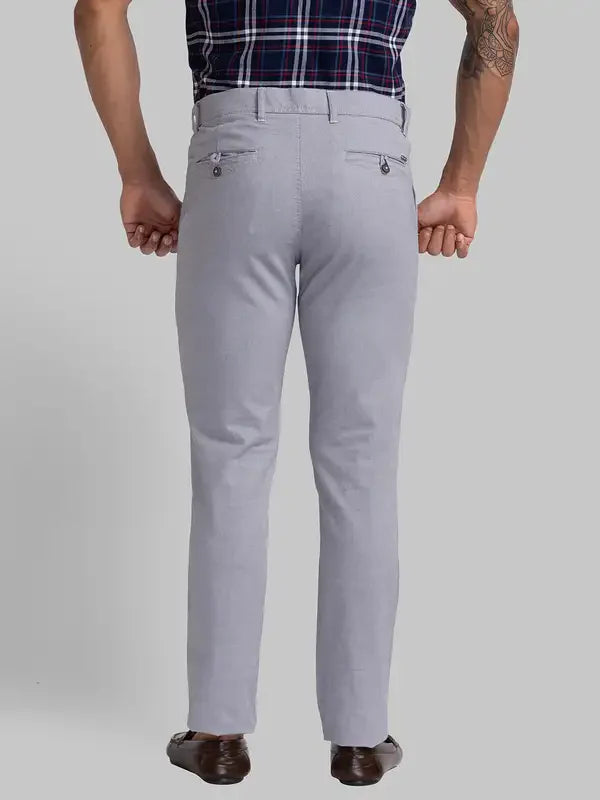 Men Grey Low Rise Tapered Fit Yarn Dyed Cotton Blend Trouser