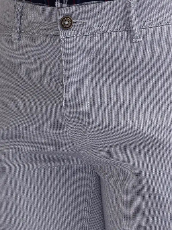 Men Grey Low Rise Tapered Fit Yarn Dyed Cotton Blend Trouser