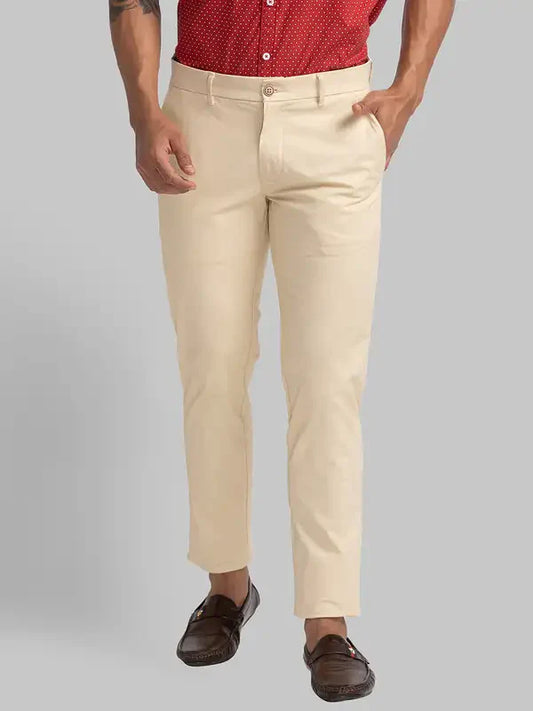 Men Fawn Lrt Fit Solid Cotton Blend Trouser