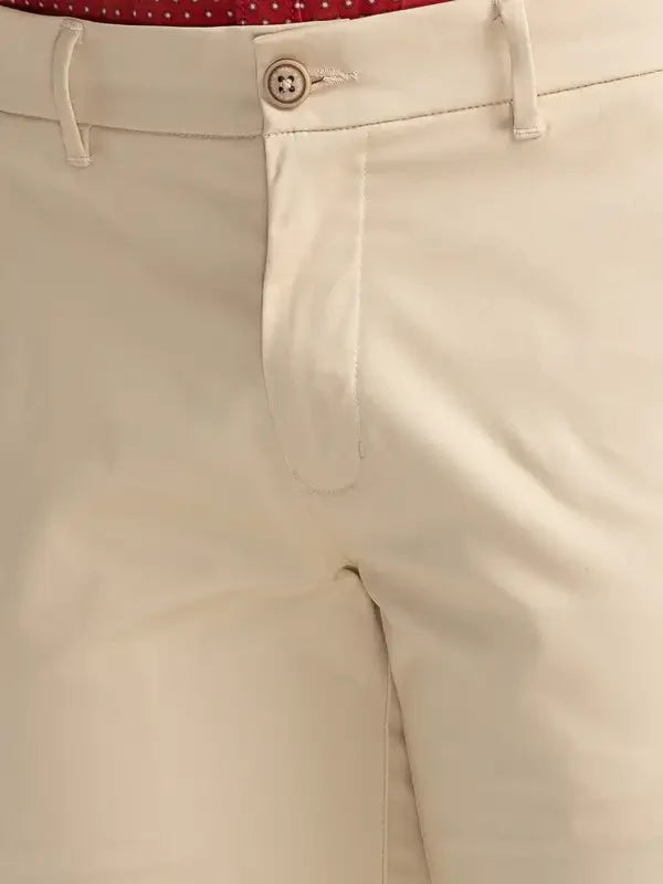 Men Fawn Lrt Fit Solid Cotton Blend Trouser