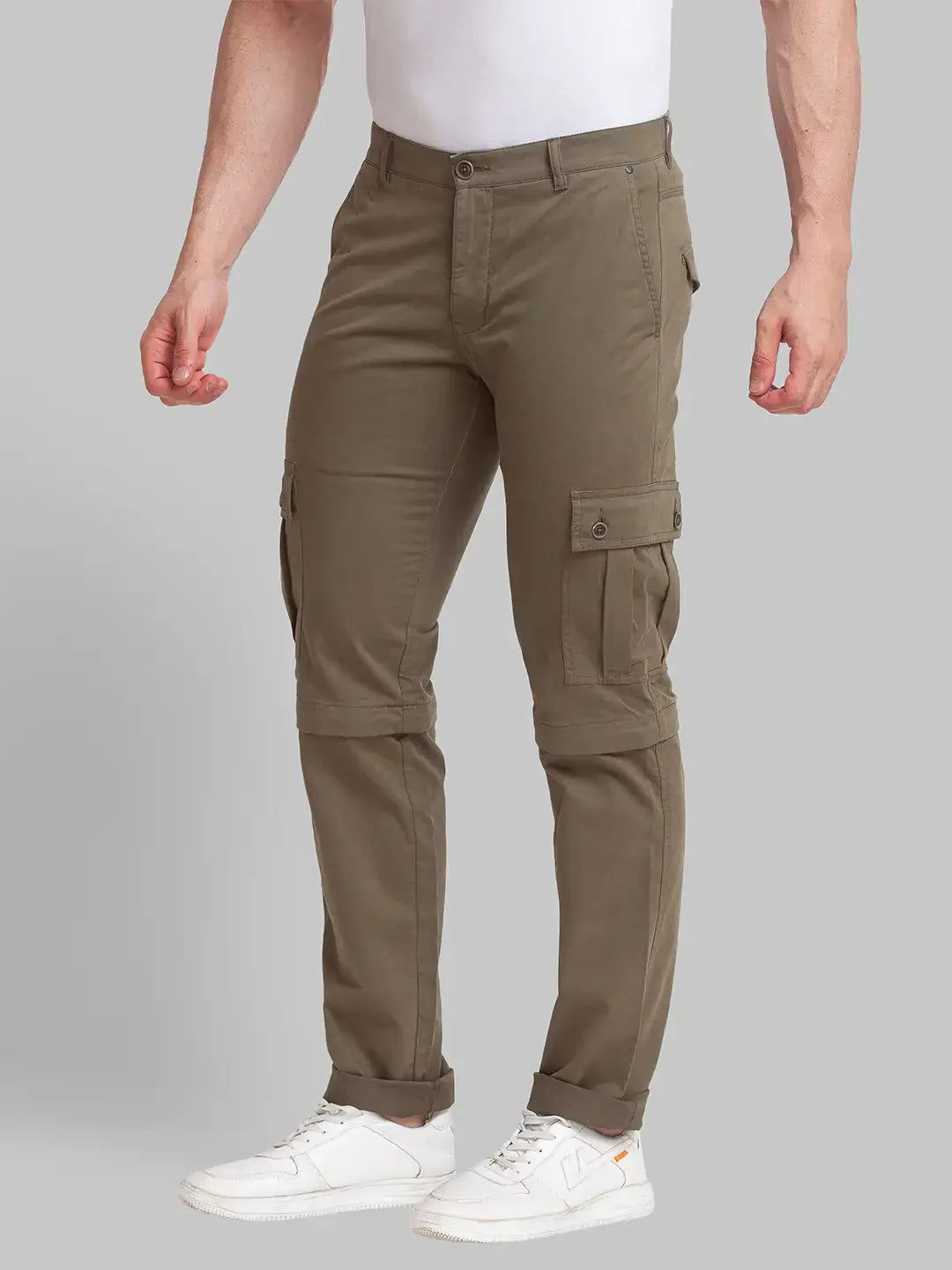 Men Green Lrt Fit Solid Cotton Blend Trouser