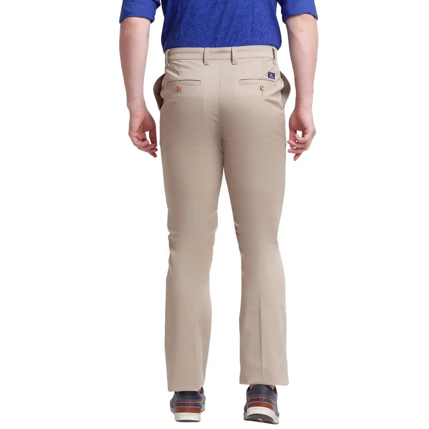 Men Khaki Carrot Fit Solid Cotton Blend Trouser