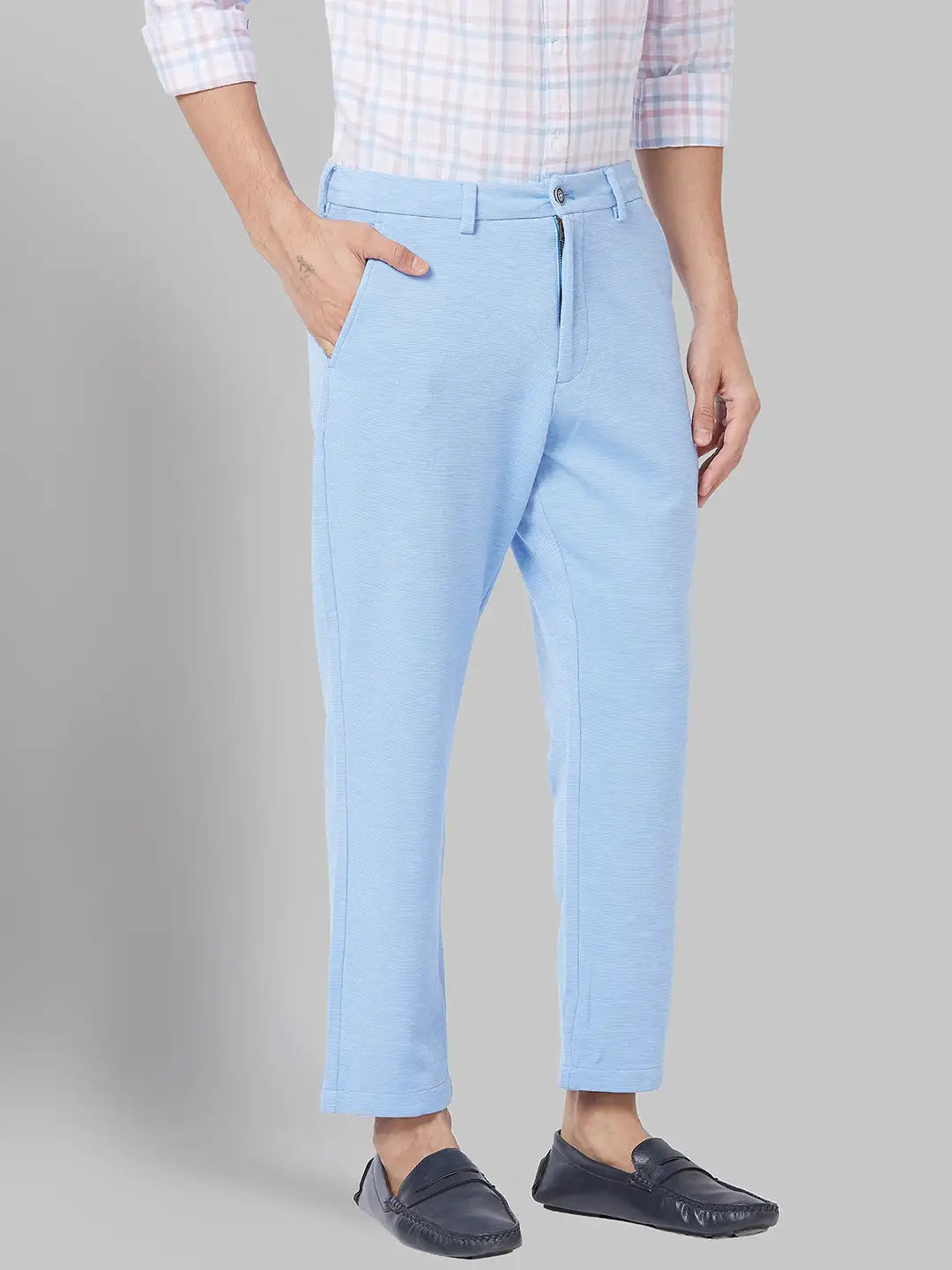 Men Blue Carrot Fit Solid Terylene Blend Trouser
