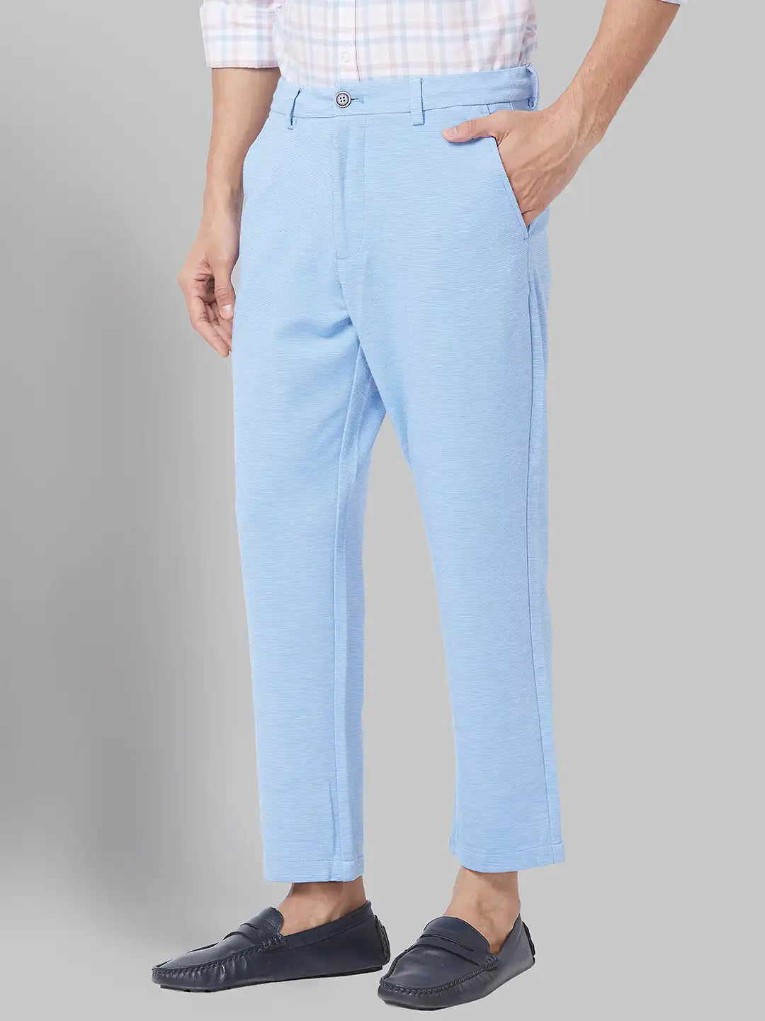 Men Blue Carrot Fit Solid Terylene Blend Trouser