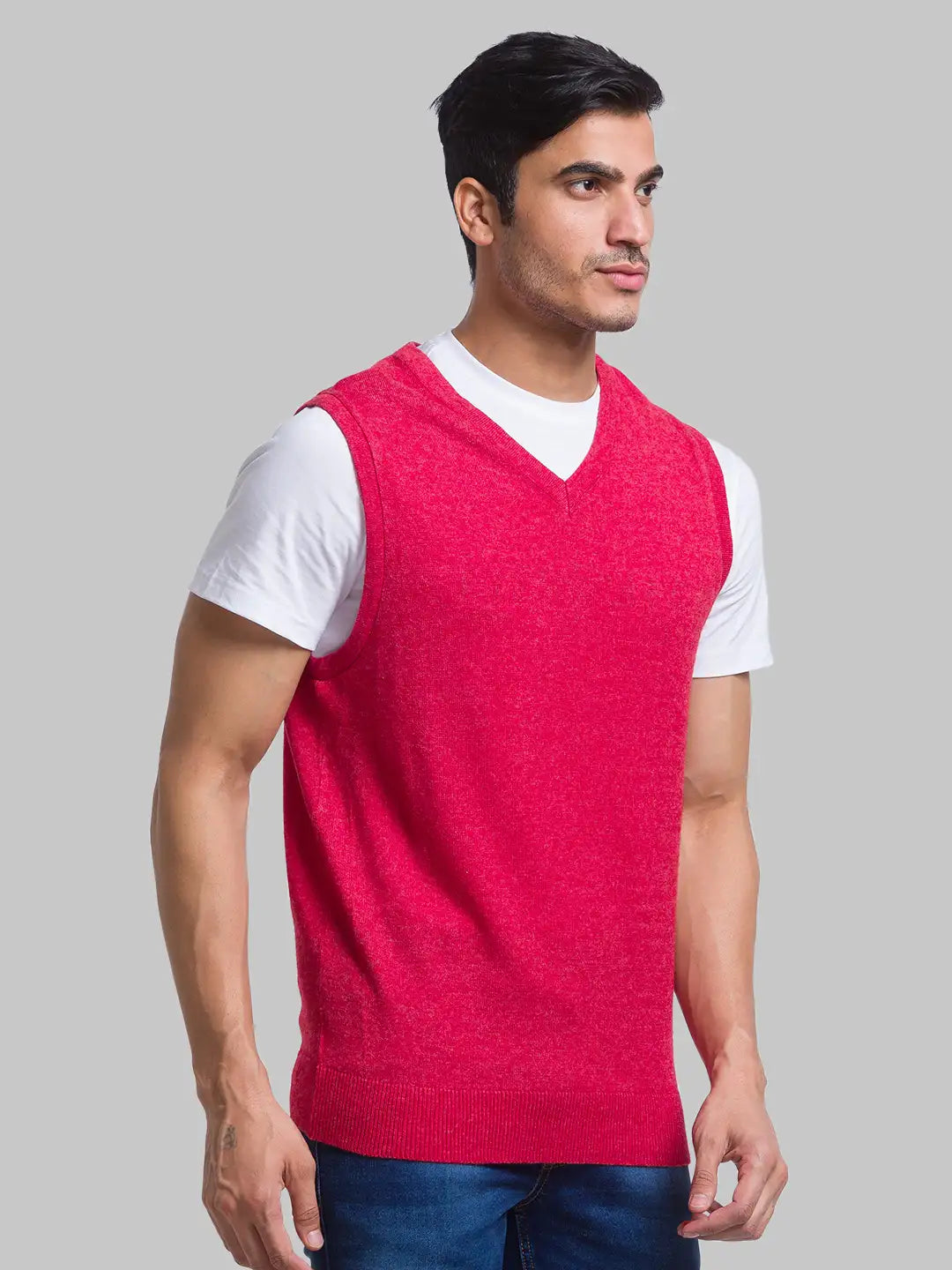 Men Red Solid Wool Blend Sleeveless Sweaters