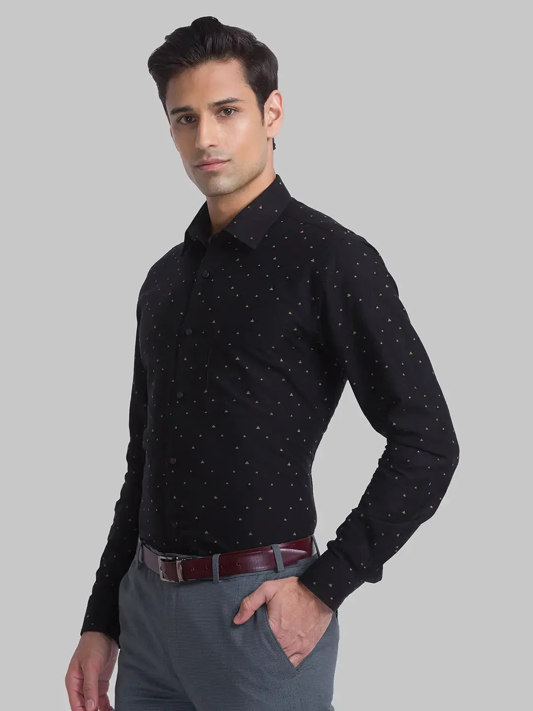 Men Black Contemporary Fit Jacquard Cotton Shirts