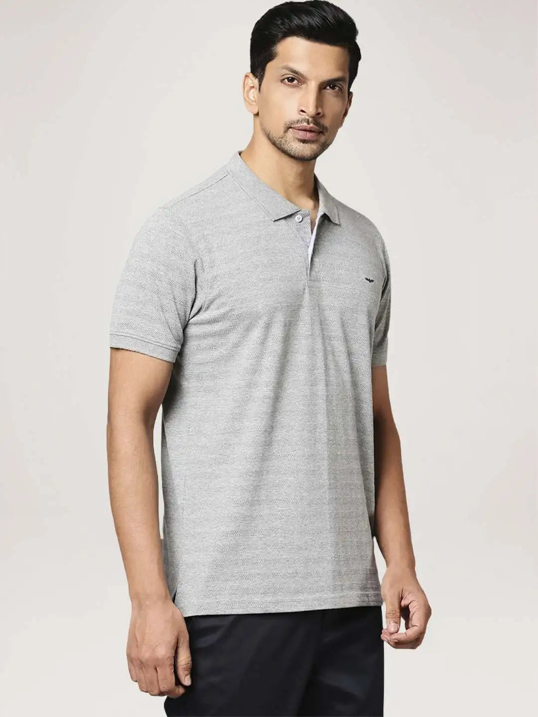 Men Grey Slim Fit Solid Cotton Polyester Blend Round Neck Collar Polo T-Shirt